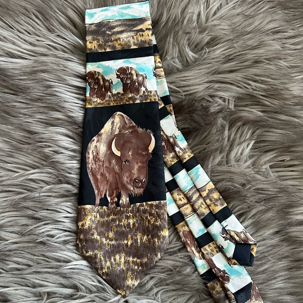 NEW w Tag / Vintage Steven Harris Buffalo Tie - Picture 2 of 10